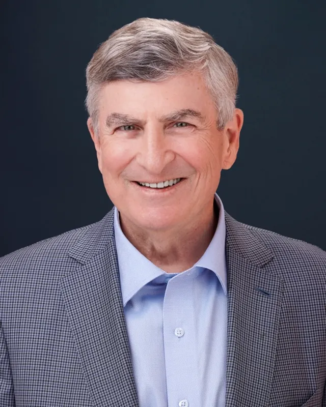 Portrait of Duncan Davidson